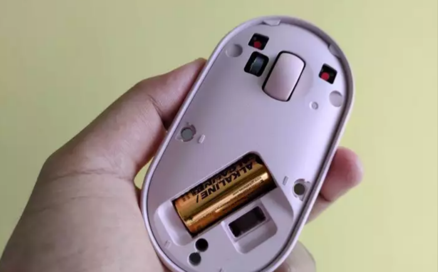 Logitech wireless mouse battery